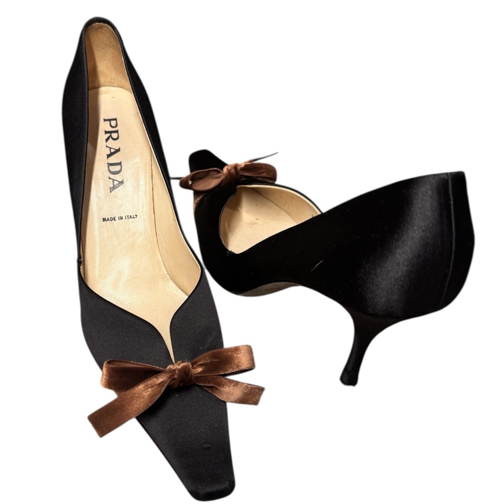 Rare 90s Vintage Prada Satin Bow Pumps